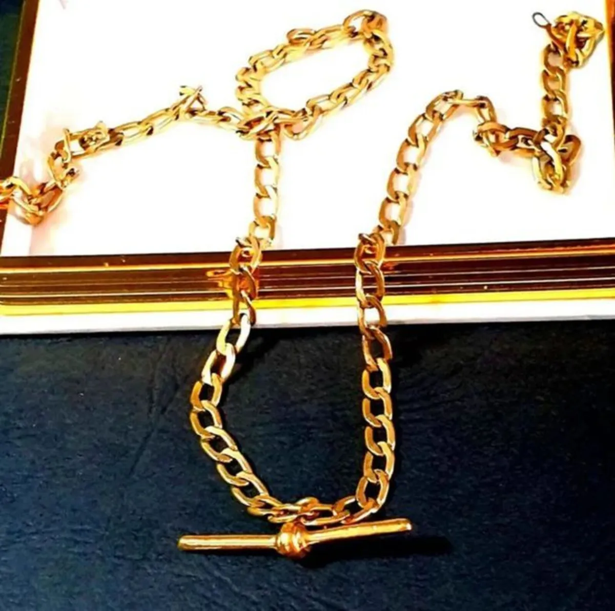 Vintage 9ct Gold Albert Chain - Image 3