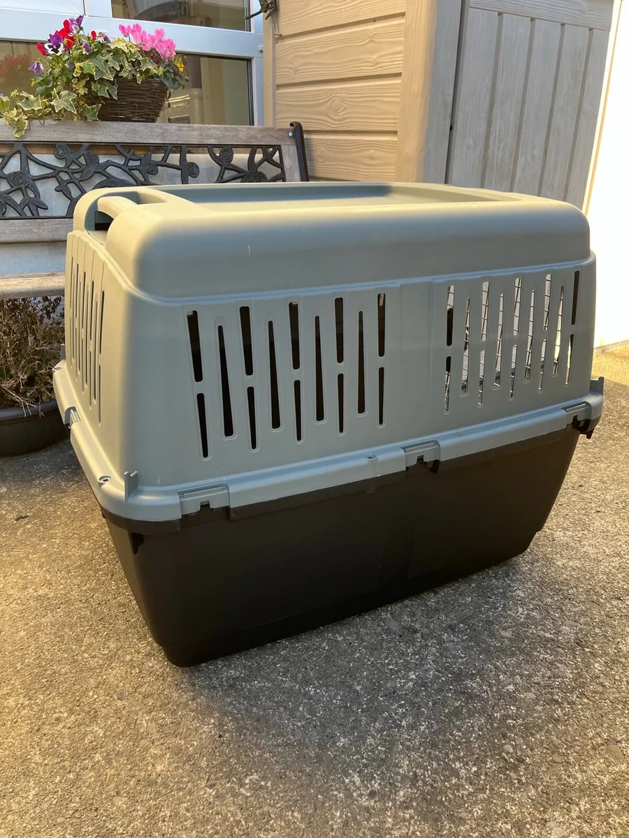 Pet transport cage - Image 1
