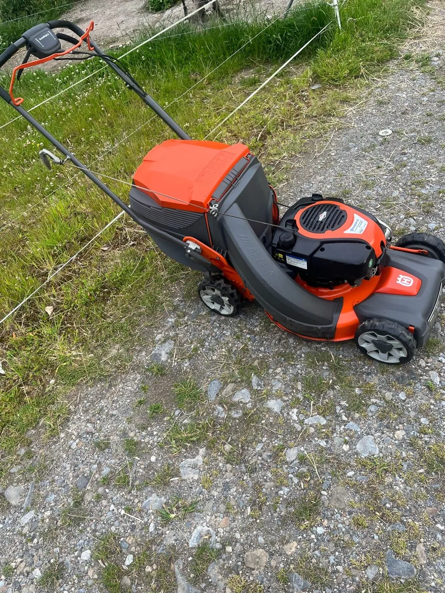 Lawnmower - Image 2