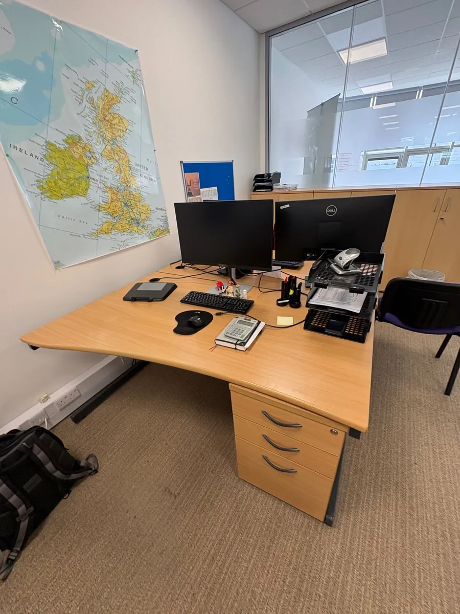 Beech Office Desks & Pedestals 4nr - Image 2