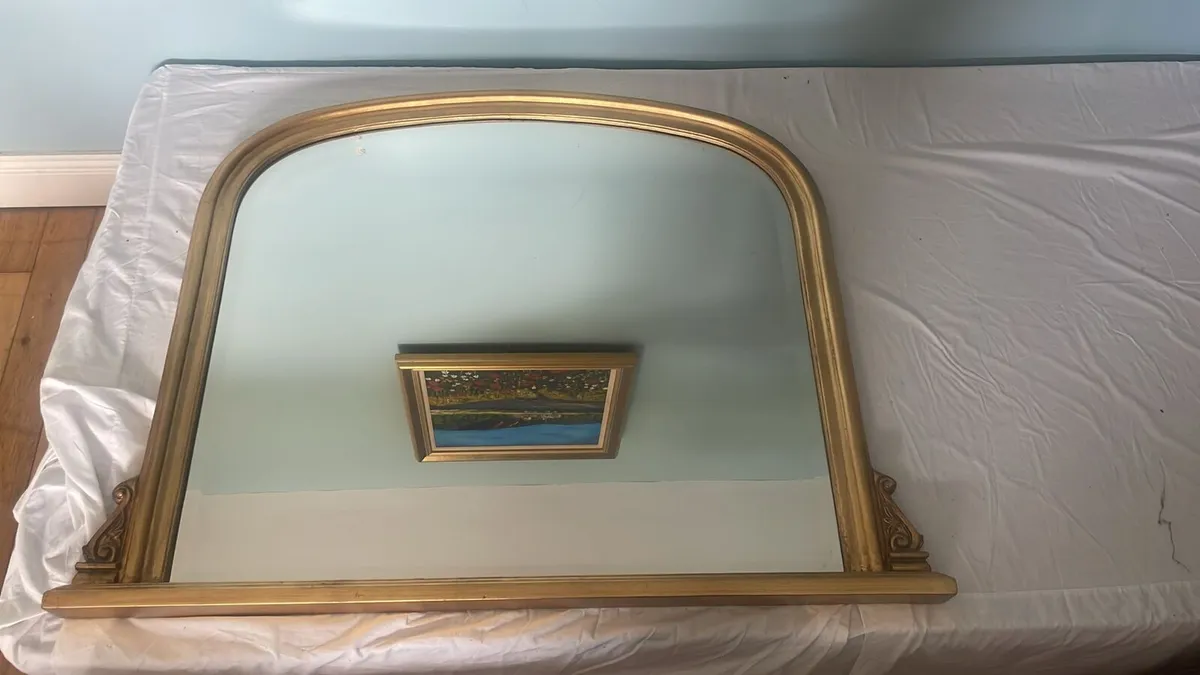 Brass mirror - Image 1