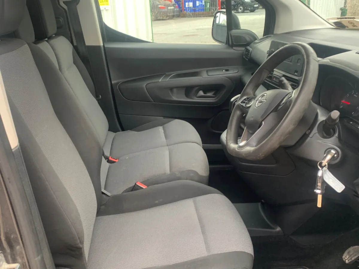Opel Combo 2020 - Image 3