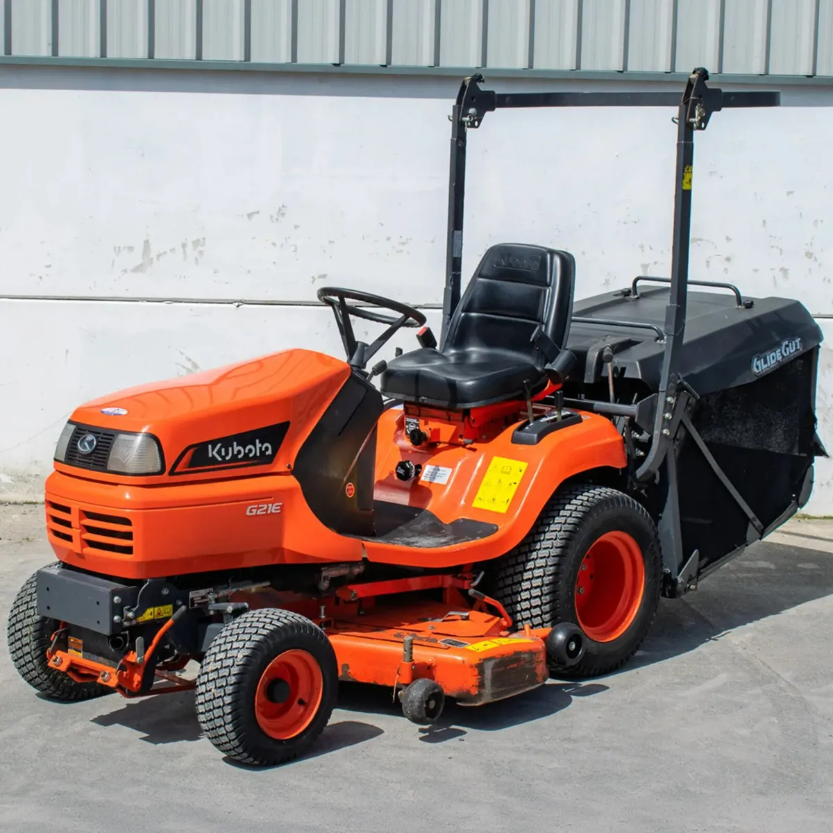 Kubota G21e LD Lawnmower - Image 1