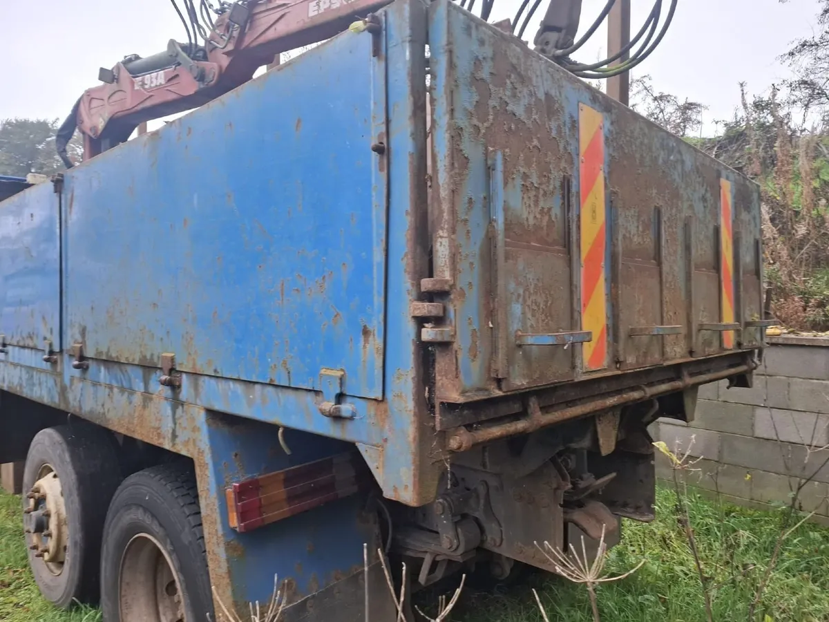 Mercedes Axor Tipper - Image 1
