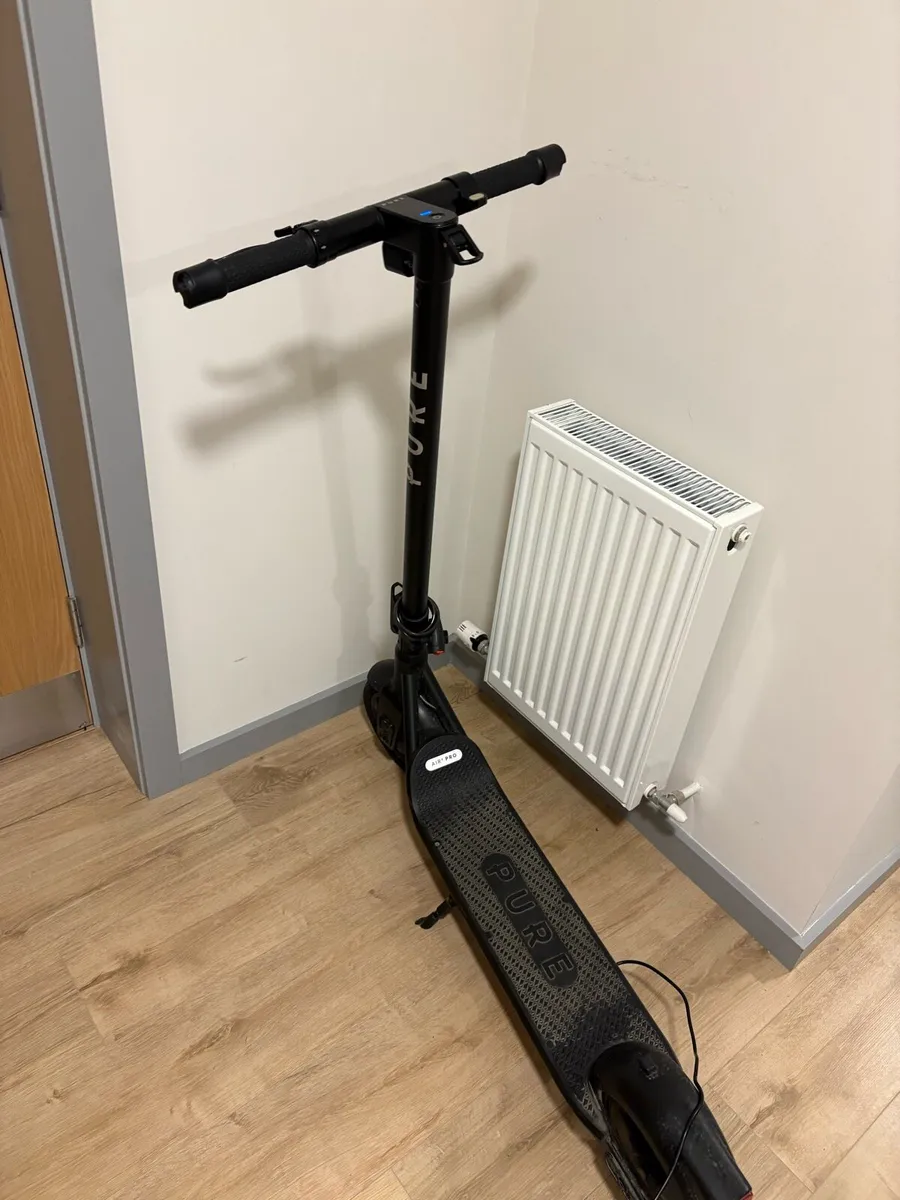Pure Air 3 Pro- E Scooter - Image 1