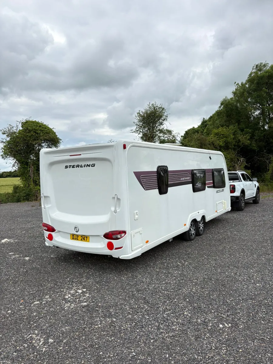Sterling Eccles 6berth caravan - Image 2