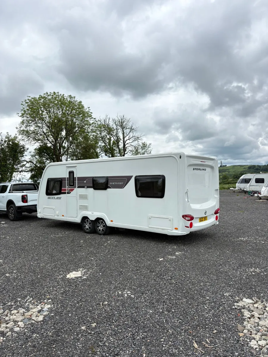 Sterling Eccles 6berth caravan - Image 4