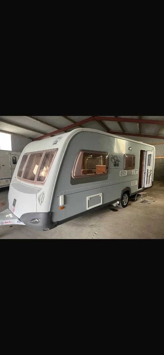 4 berth knaus caravan - Image 1