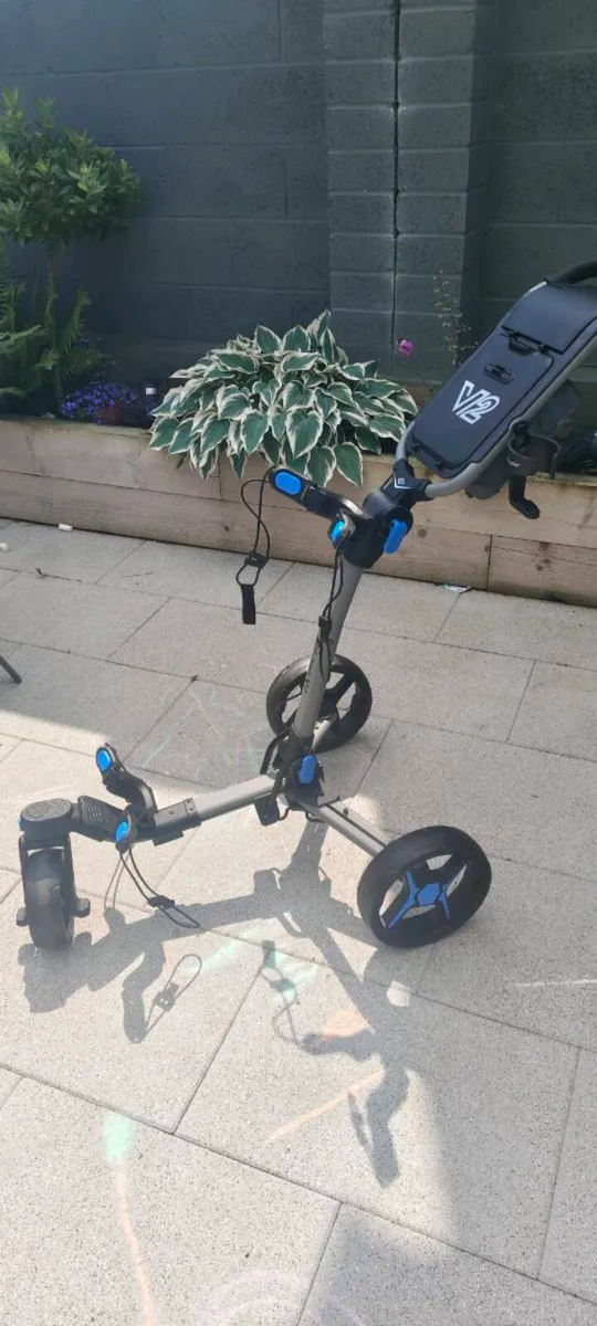 Axglo V2 Golf Trolley - Image 2