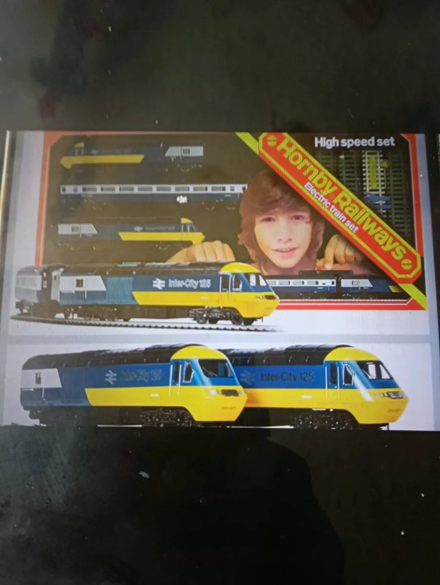 HORBHY BR HIGE SPEED  INTER CITY 125 TRAIN SET - Image 1
