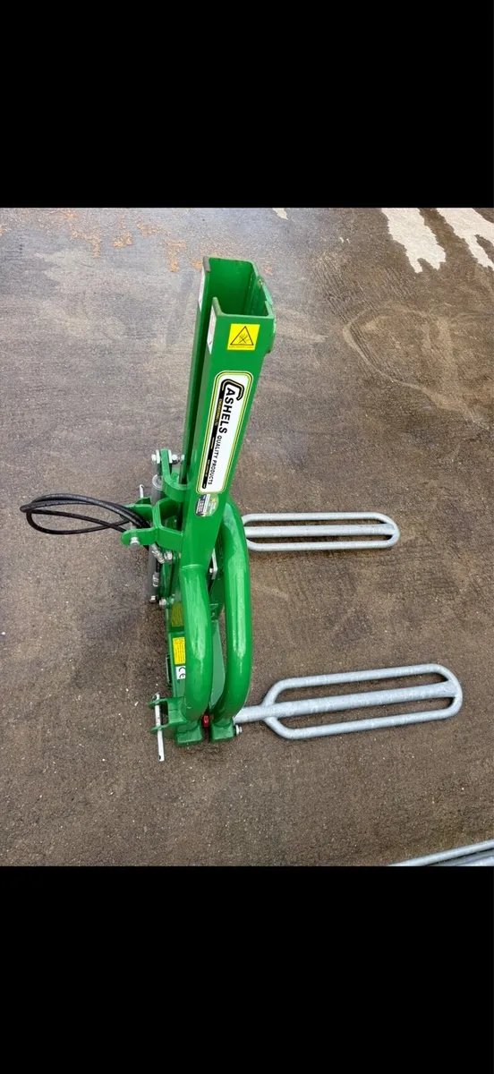 Cashel Bale Handler Stacker - Image 2