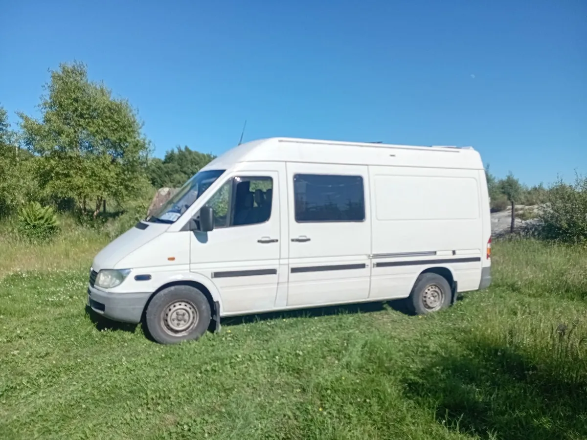Camper - Image 2
