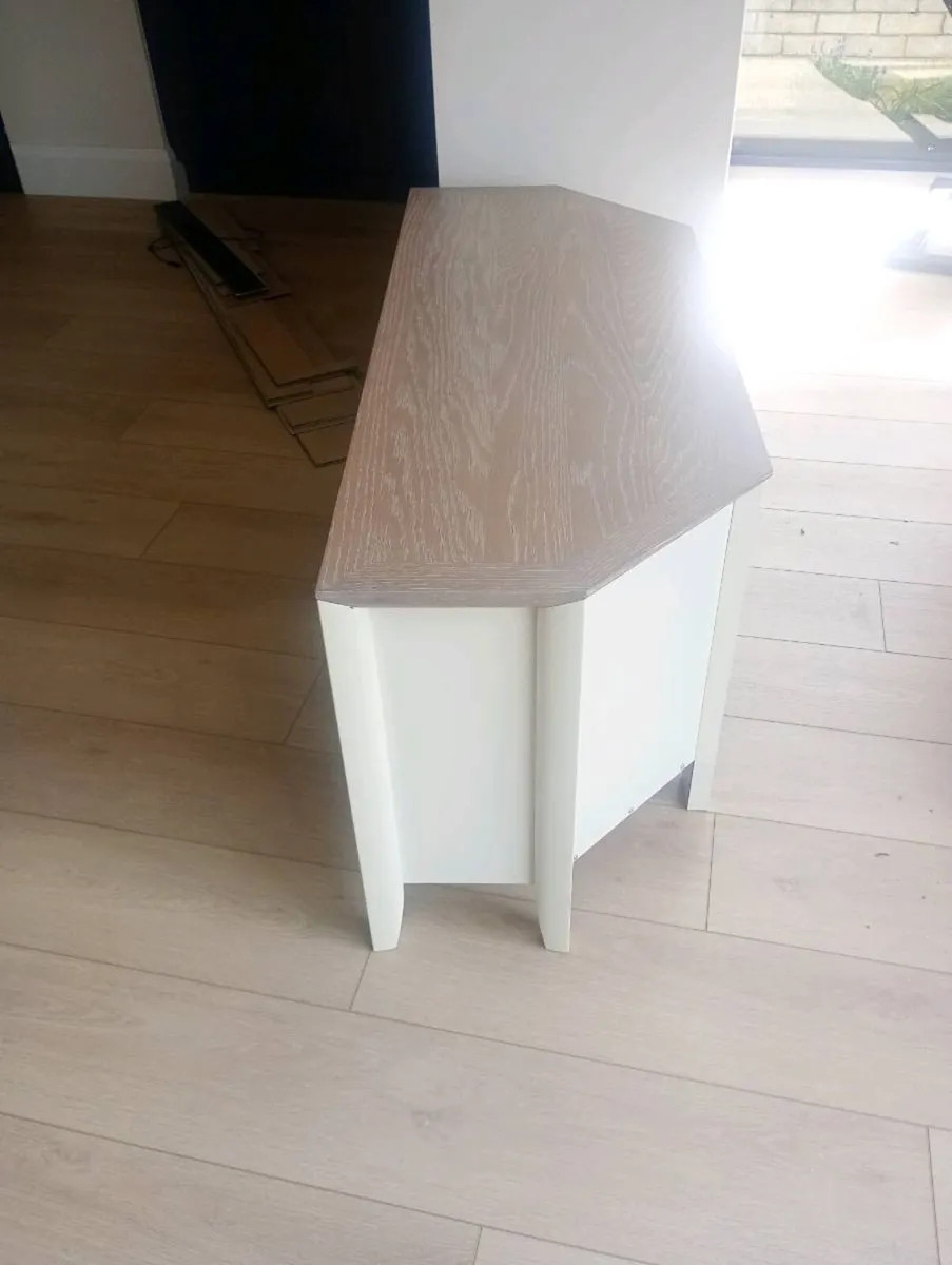 TV Cabinet - Image 2
