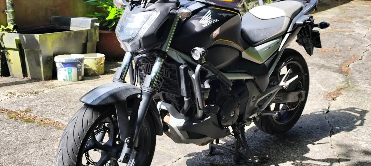 Honda NC 750SA - Image 3