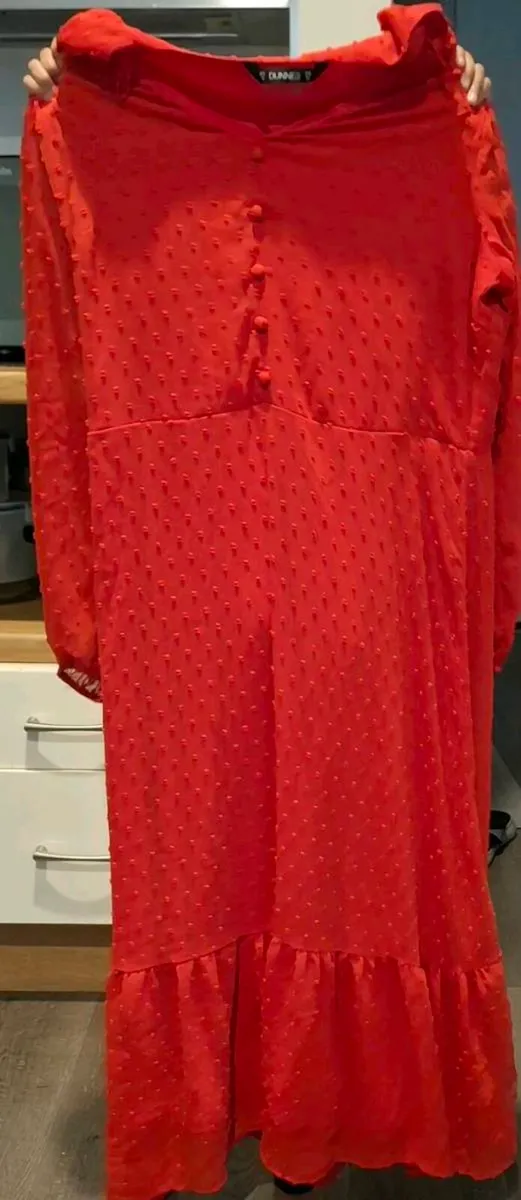 Ladies gown - Image 1