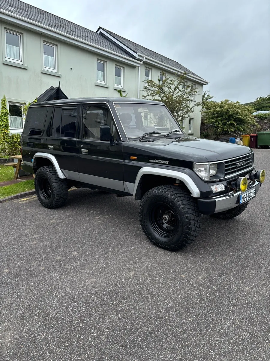 Land Cruiser EX LIMITED LJ78 - Image 1