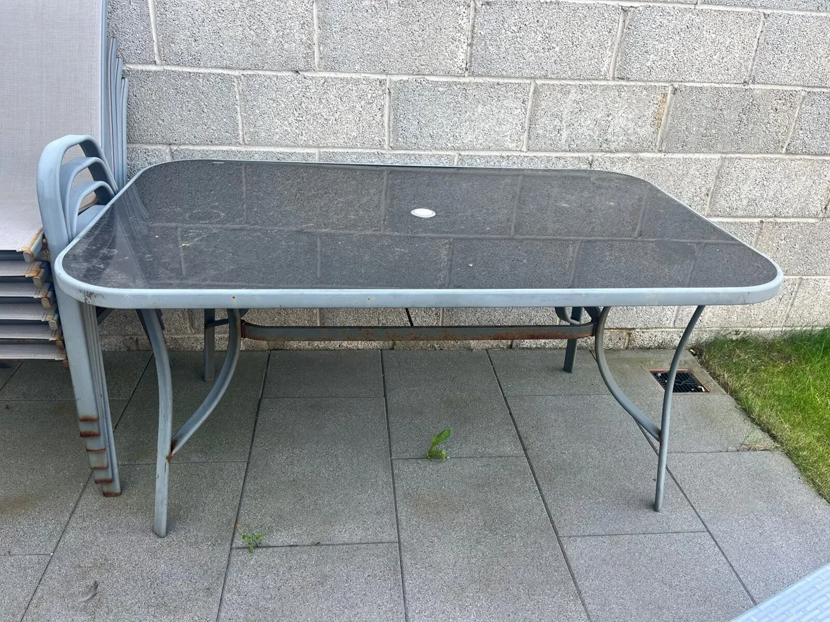 Garden set - Free for collection - Image 3
