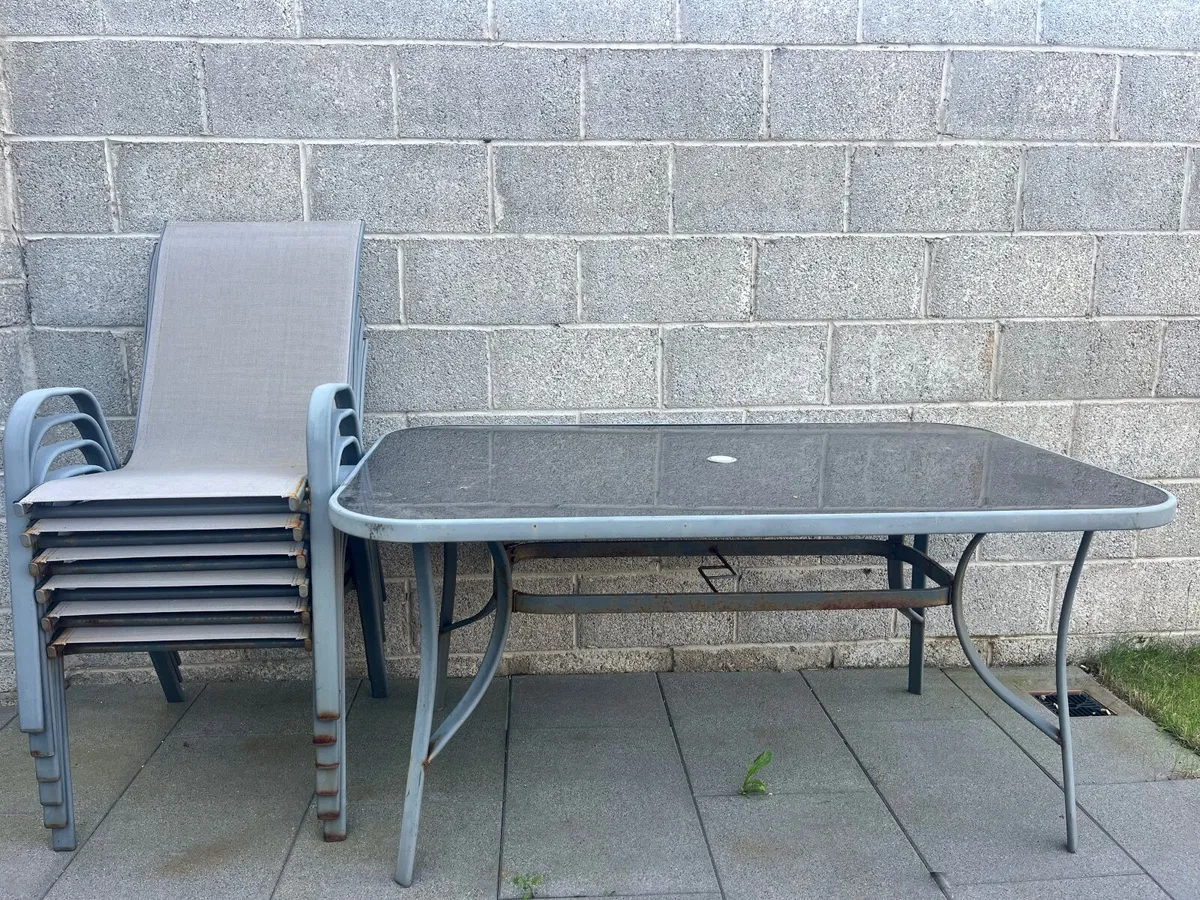 Garden set - Free for collection - Image 2