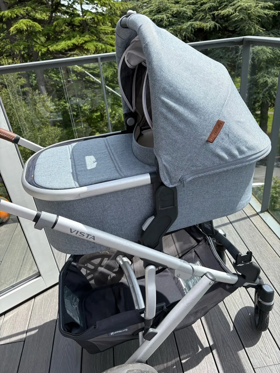 Uppababy Vista Double Pram/Stroller Bundle - Image 2