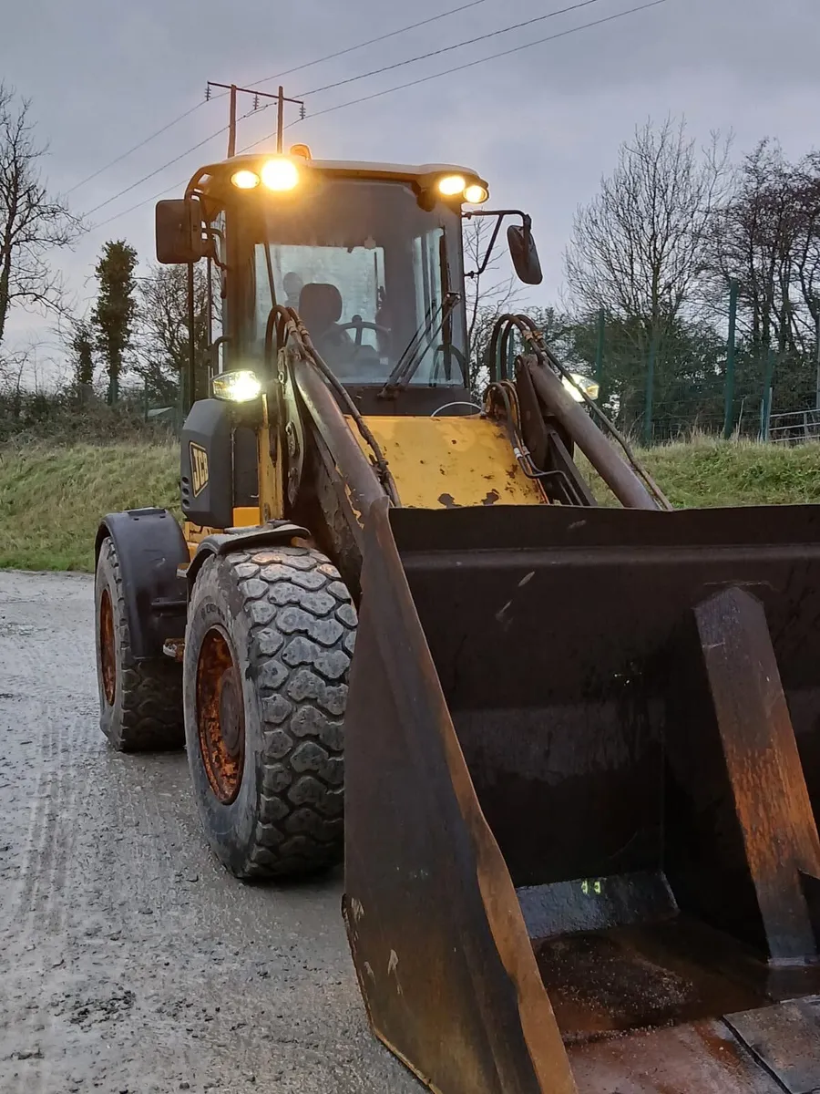 JCB 416 Loader - Image 1