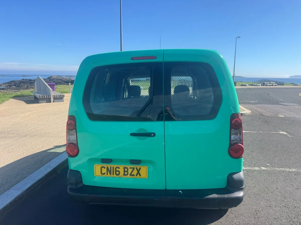 2016 Citreon Berlingo - Image 2