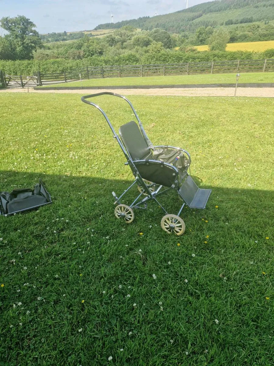 SILVER CROSS PUSHCHAIR - Image 2