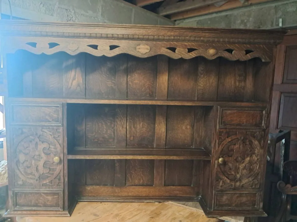 Oak dresser - Image 4