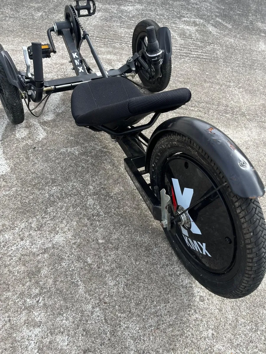 KMX K-3 Kids Trike (BLACK) - Image 4