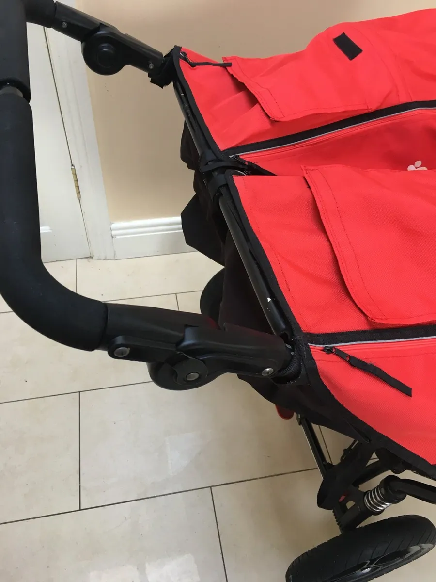 Out N About Double buggy - Image 2