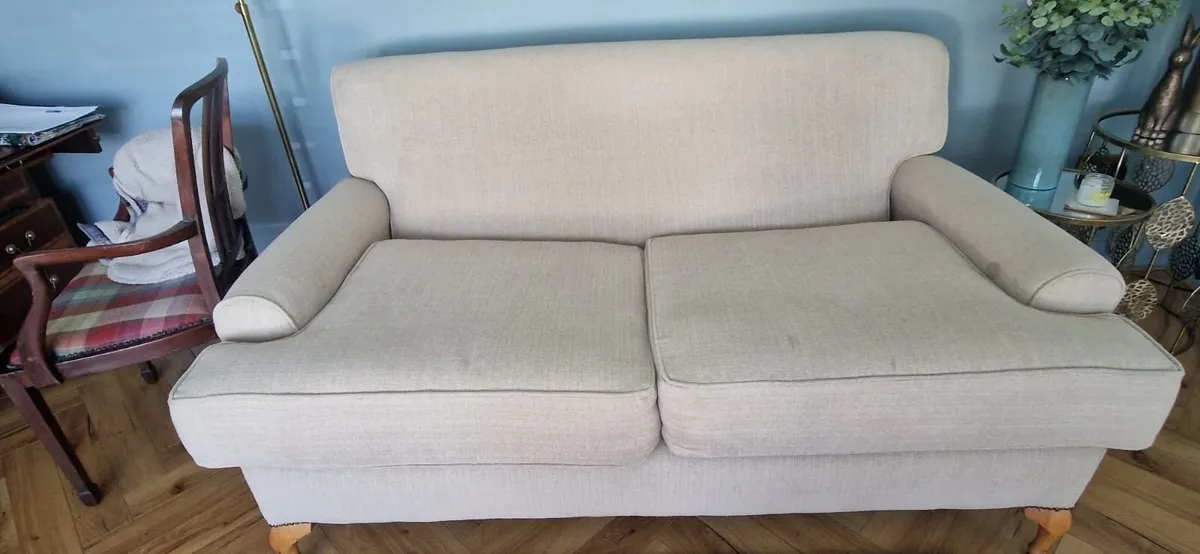 Couch - Image 3
