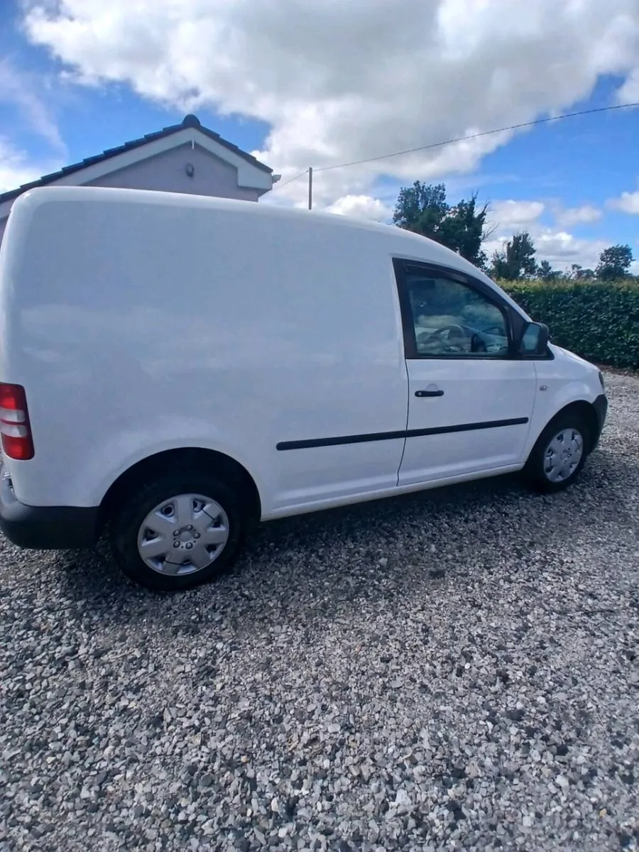 VW Caddy 1.6 TDI - Image 3