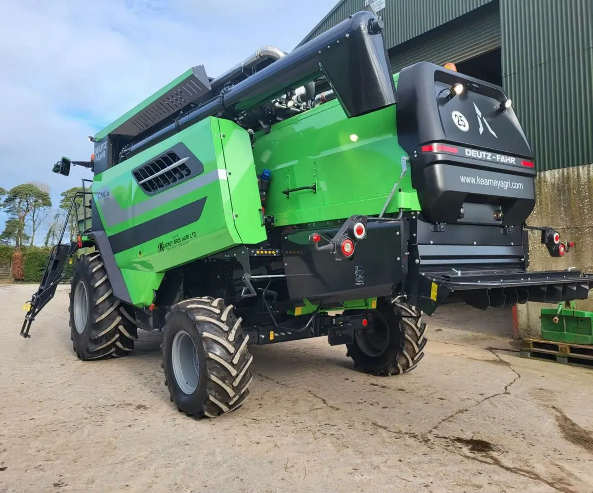 2021 Deutz 7206TS, Only 300 Hours - Image 2