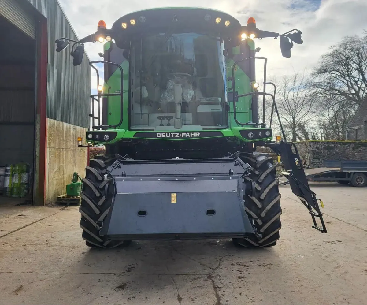 2021 Deutz 7206TS, Only 300 Hours - Image 3
