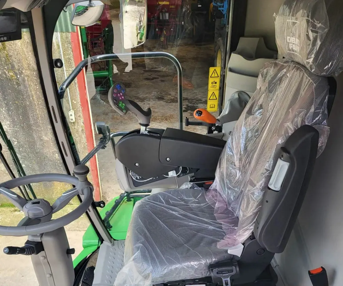 2021 Deutz 7206TS, Only 300 Hours - Image 4