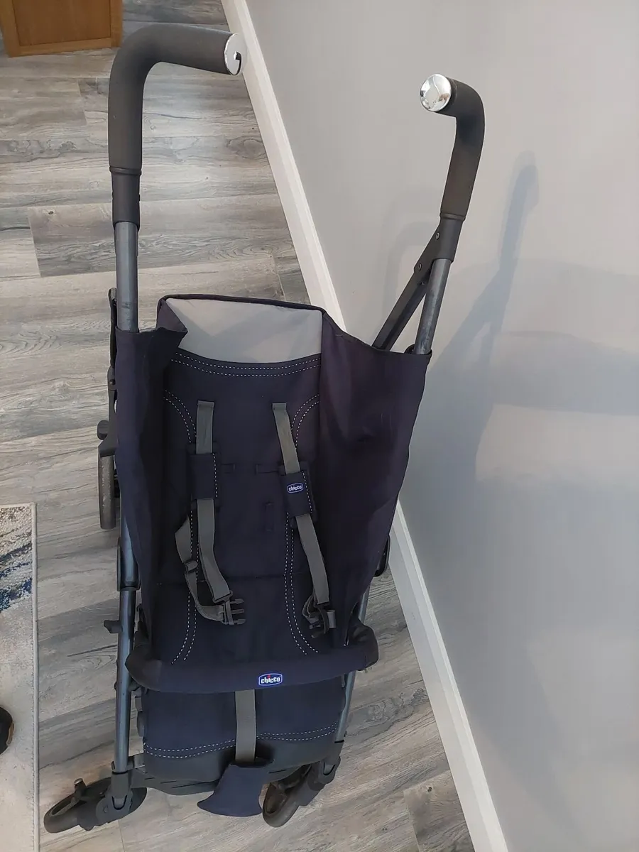 Stroller - Image 3