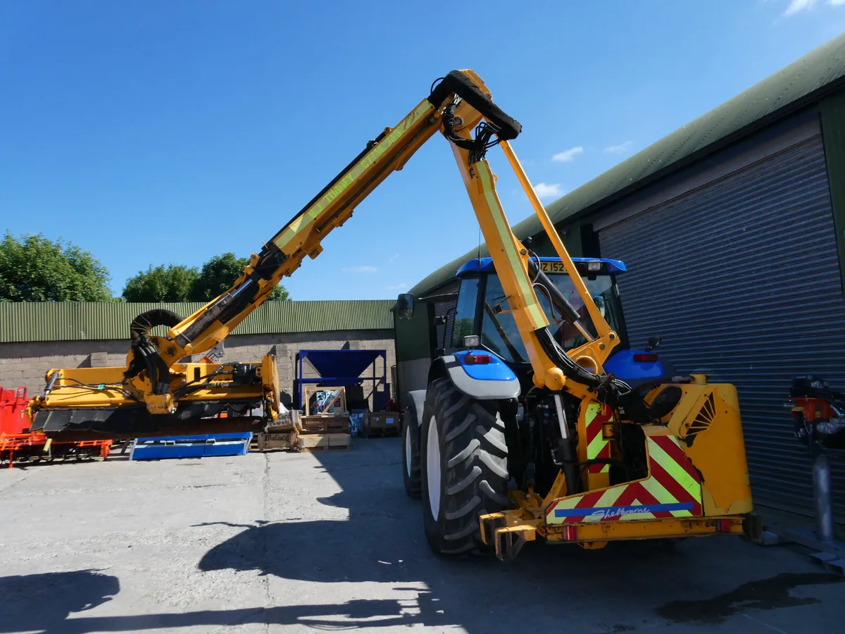 Shelbourne 775 VFRT Hedgecutter - Image 4