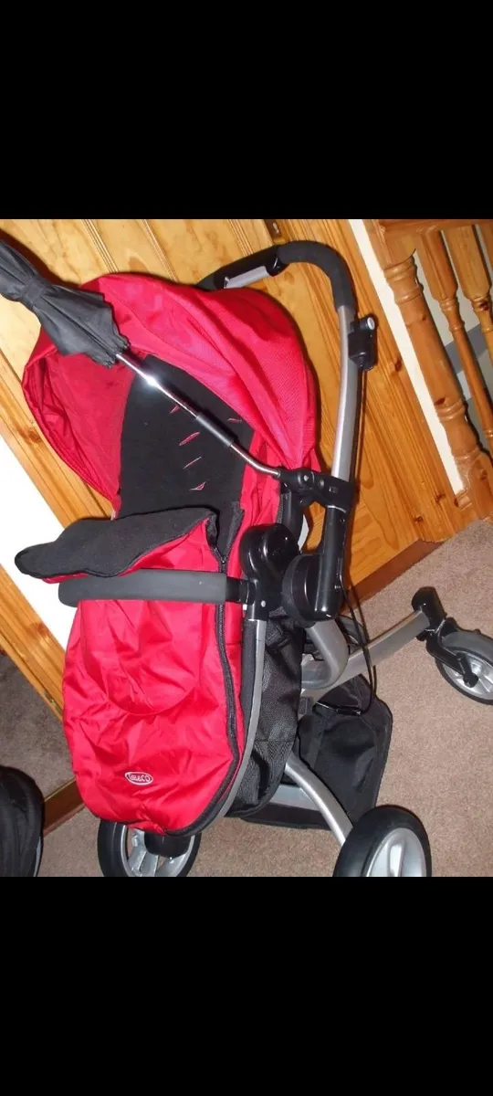 Graco travel system - Image 2