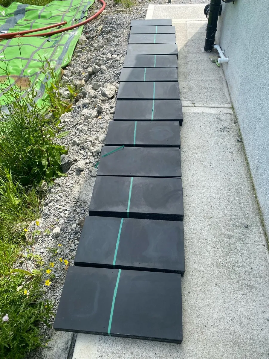 400 Unused Roof Slates - Image 2