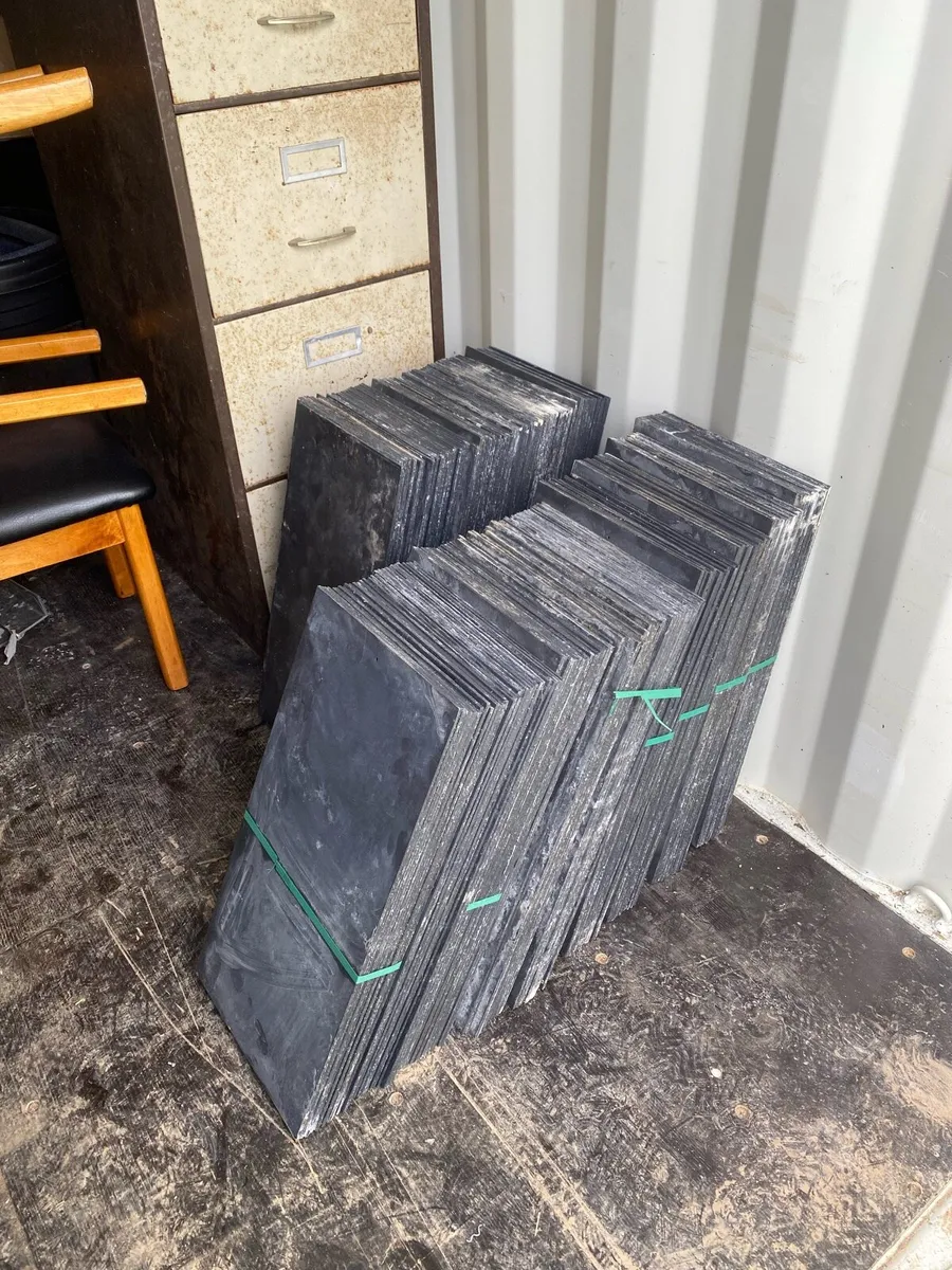 400 Unused Roof Slates - Image 3