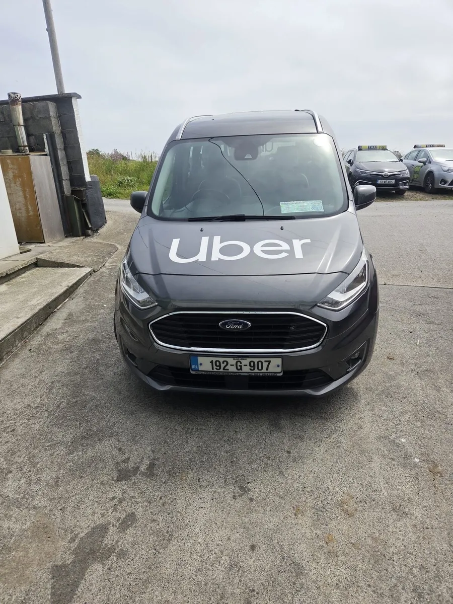 Taxi to rent
