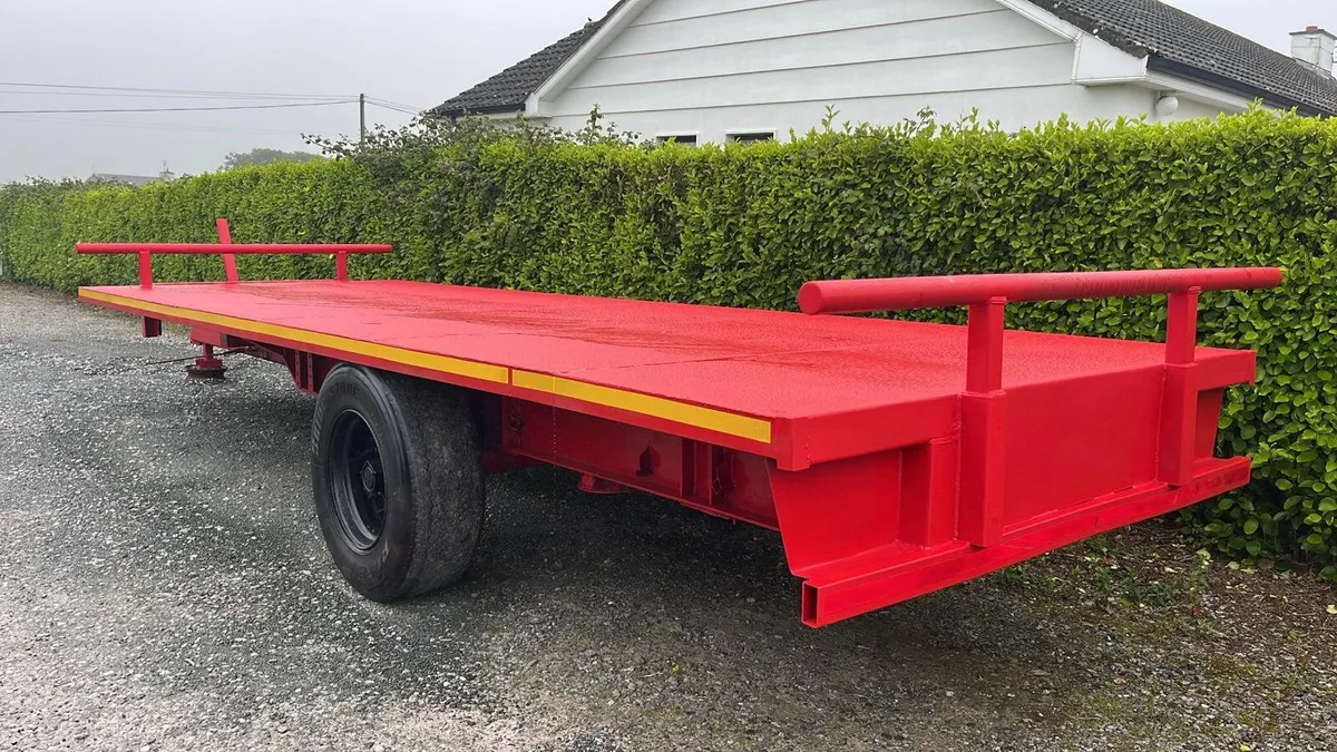24ft bale trailer - Image 2