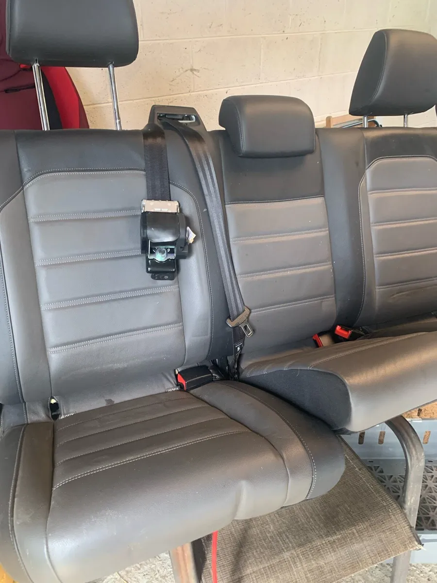 Seat for Amarok - Image 2
