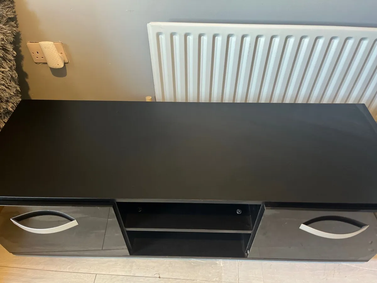 Tv unit - Image 1