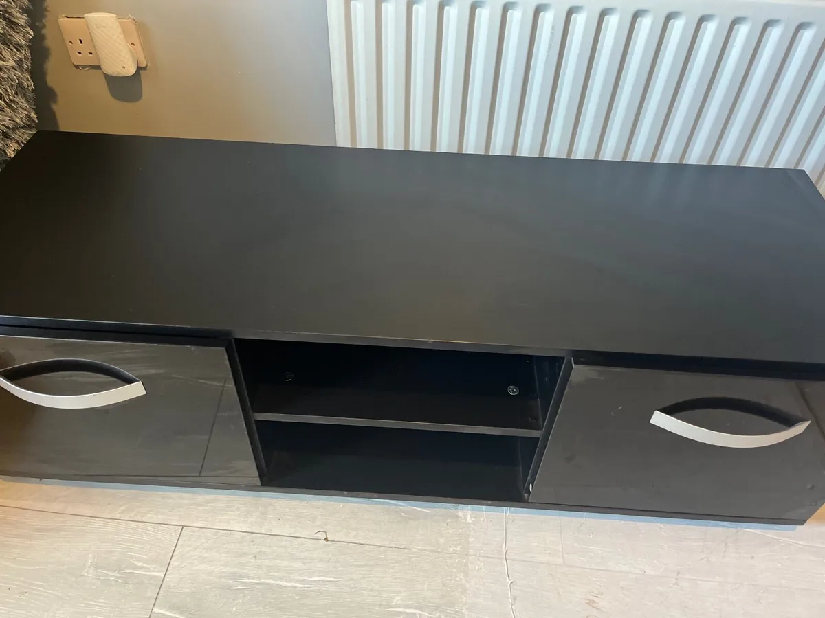 Tv unit - Image 2