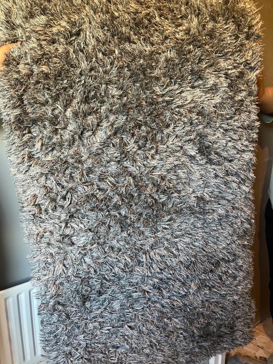 Rug