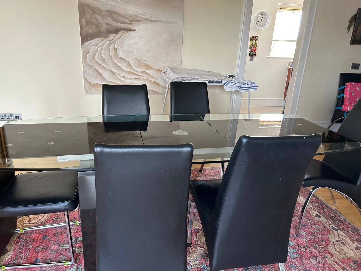 Dining room table and chairs - Image 4