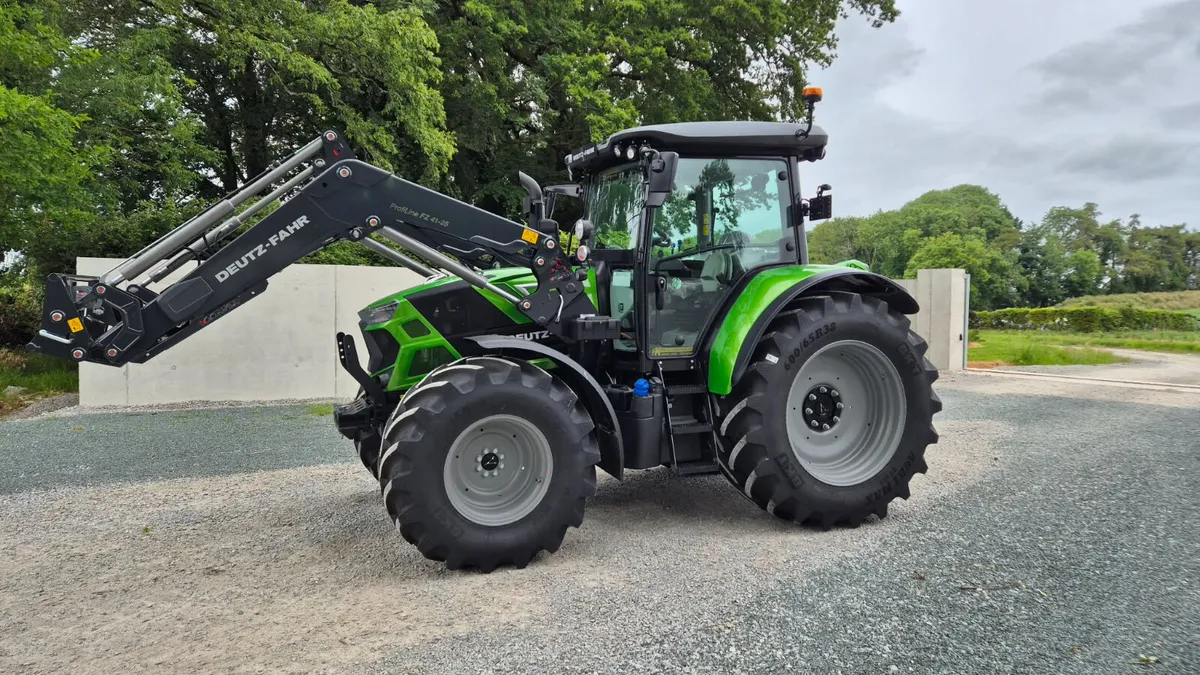 New Deutz 6135C with Loader - Image 4