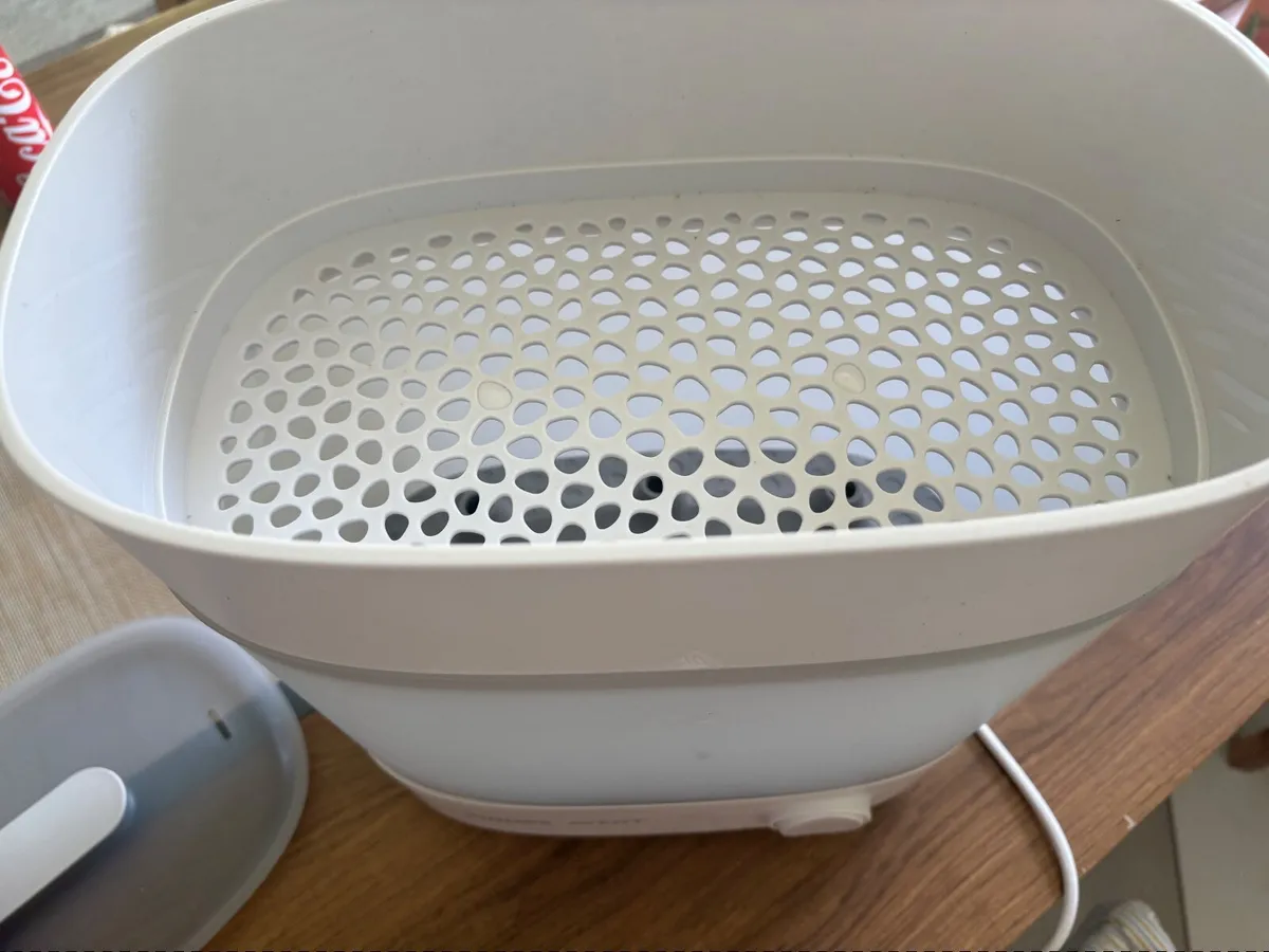 Baby Bottle Warmer and Sterilizer - Image 3