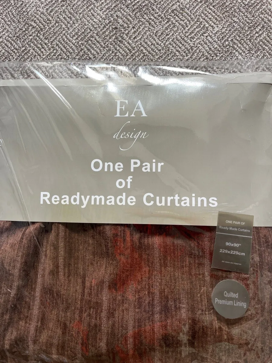 Curtains - Image 4