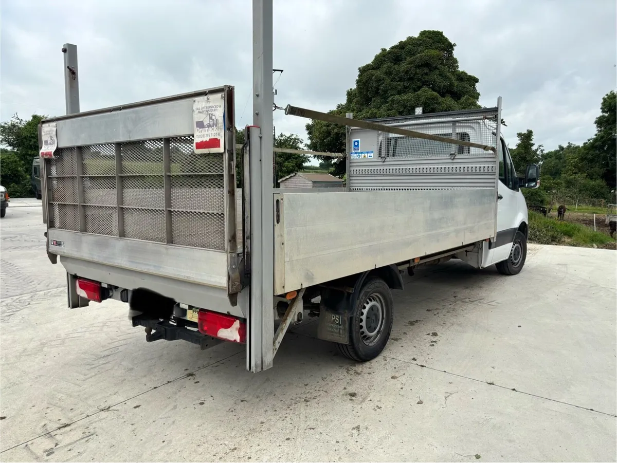 192 Mercedes Sprinter pick up Automatic - Image 4